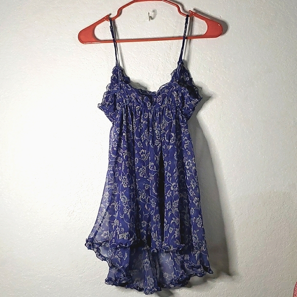 Victoria's Secret Medium - Picture 6 of 6